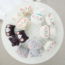 ふくふくにゃんこ ほっぺフェイスポーチ