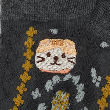 ふくふくにゃんこ 花柄刺繍ショートソックス