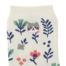 ふくふくにゃんこ 花柄刺繍クルーソックス
