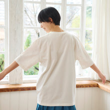 ふくふくにゃんこ 異世界転生 Tシャツ【WEB限定】