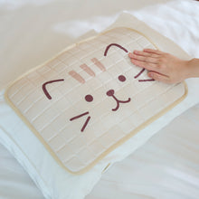 ふくふくにゃんこ 接触冷感 冷えぷるパッド