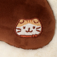 ふくふくにゃんこ スコア肉球クッション