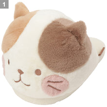 ふくふくにゃんこ ほっぺまんまるスリッパ