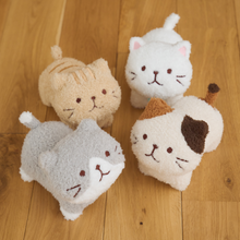 ふくふくにゃんこ みつめてマスコット