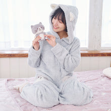 ふくふくにゃんこ 着ぐるみパジャマ