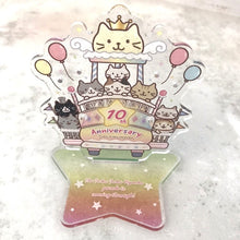 ふくふくにゃんこ 10周年記念アクリルジュエリースタンド