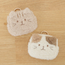  ふくふくにゃんこ ぽわぽわカラビナ付きマルチポーチ
