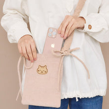  ふくふくにゃんこ コーデュロイスマホショルダー
