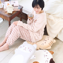  ふくふくにゃんこ もちもちフィットまくら
