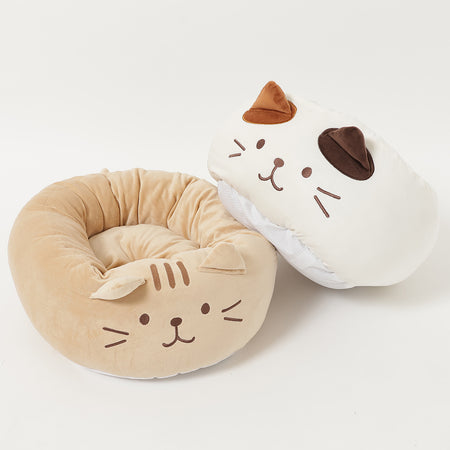 ふくふくにゃんこ 寝そべりペットベッド【WEB限定】