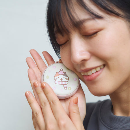 ふくふくにゃんこ 温度によって色が変わるカイロ