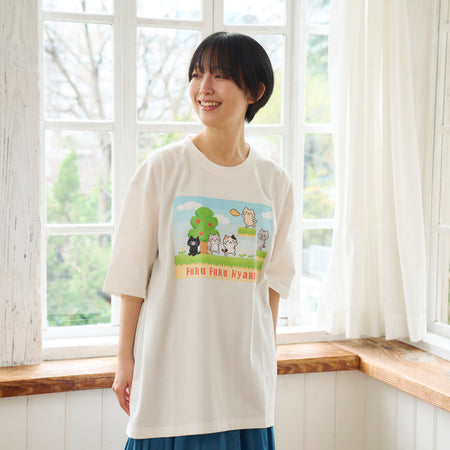 ふくふくにゃんこ 異世界転生 Tシャツ【WEB限定】