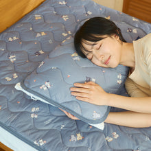  ふくふくにゃんこ 縁日  接触冷感 ピローパッド
