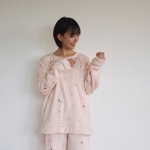  ふくふくにゃんこ 総柄フランネルトレーナー 【2026_秋冬】
