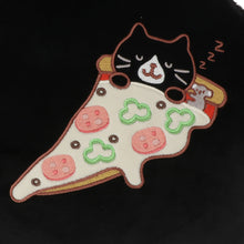  Fuku Fuku Nyankoクロ助肉球クッション
