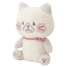  ふくふくにゃんこ ほっぺおすわりマスコット
