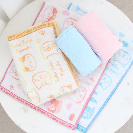 ふくふくにゃんこ ふんわり無撚糸 フェイスタオル 2枚組