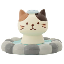  ふくふくにゃんこ 置物（ジャパン）
